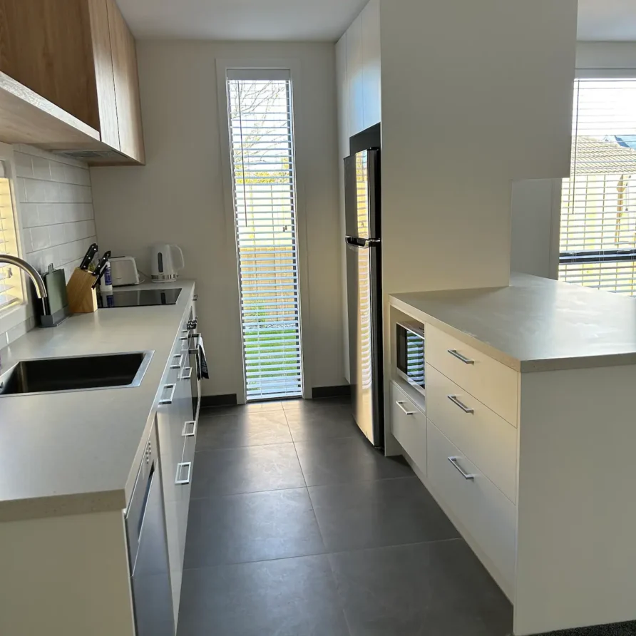 Unit 4 – Apartment on Armagh Street 8 svg%3E