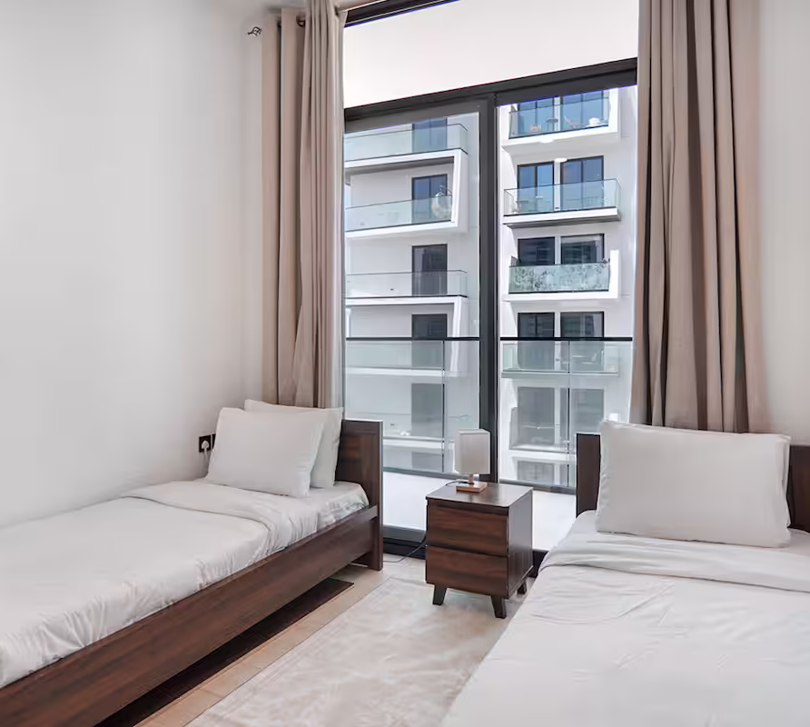 Cozy 2BDR / City vibes / Jvc Luna 6 svg%3E