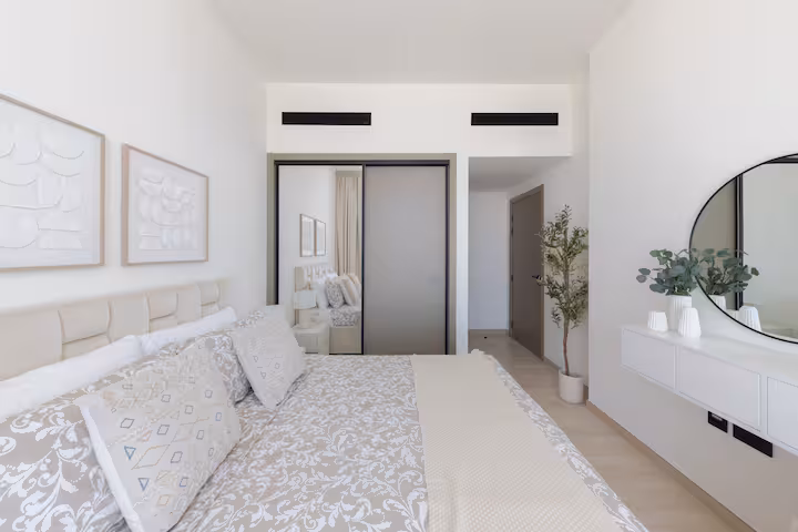 Amazing 2BR Apt. in JVC 10 svg%3E