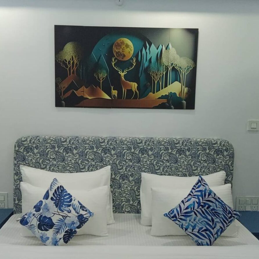 1 Bedroom in Botanica- The Sunset Haven 5 svg%3E