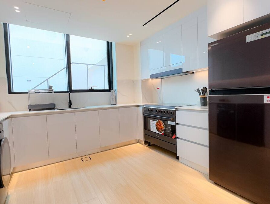 Binghatti Corner – 2 BHK High-grade Apartment 14 svg%3E