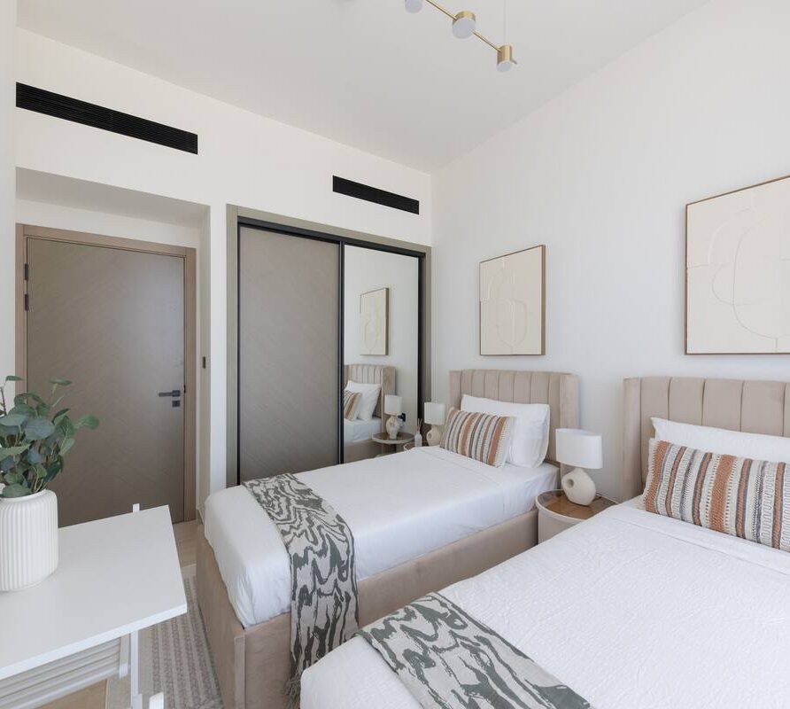 Amazing 2BR Apt. in JVC 7 svg%3E